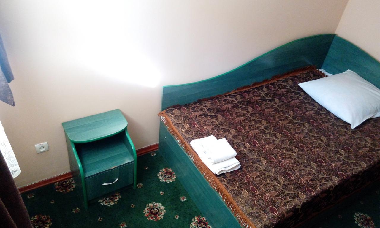 Maetok 4 Pidkovy Motel Podbereztsy Esterno foto