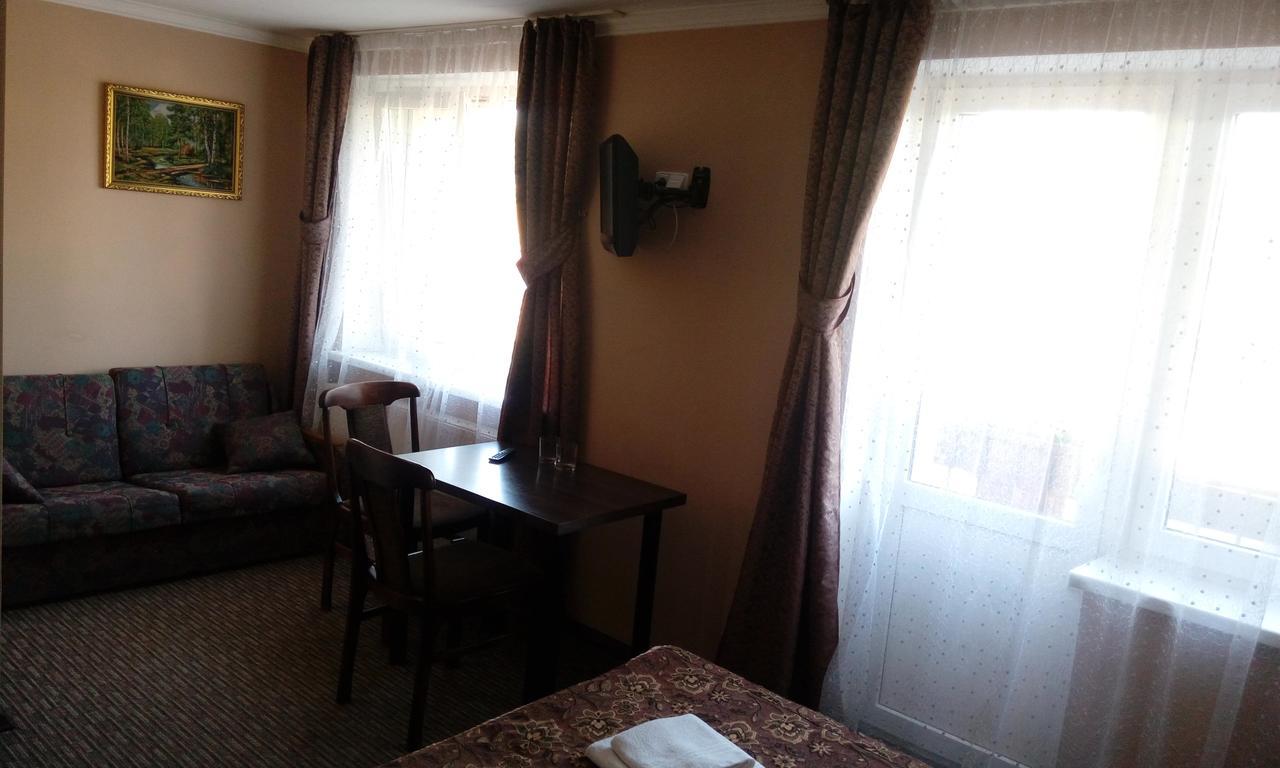 Maetok 4 Pidkovy Motel Podbereztsy Esterno foto