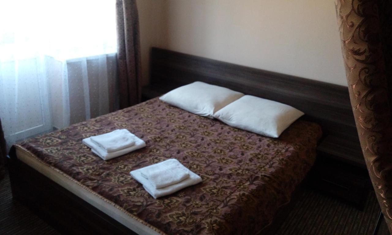 Maetok 4 Pidkovy Motel Podbereztsy Esterno foto